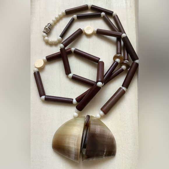 handmade new vintage Horn beaded necklace - Picture 1 of 12